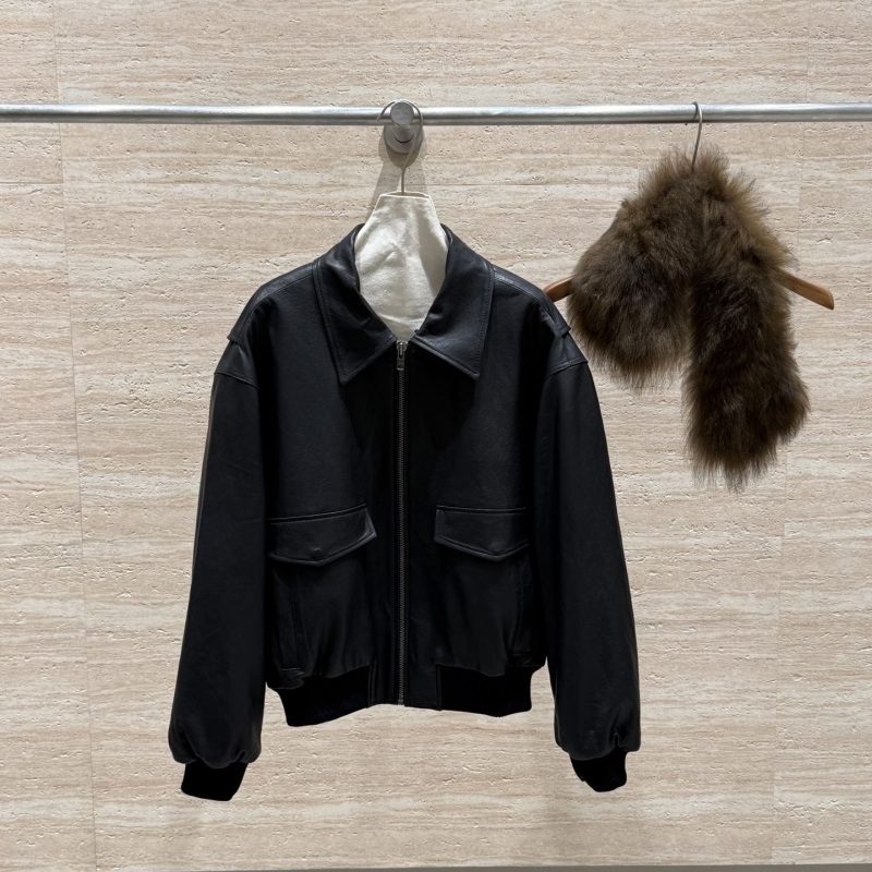 Pra*a outwear